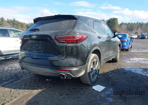 2023 Chevrolet Blazer Awd 2Lt z USA, uszkodzony, nr VIN 3GNKBHR4XPS184185